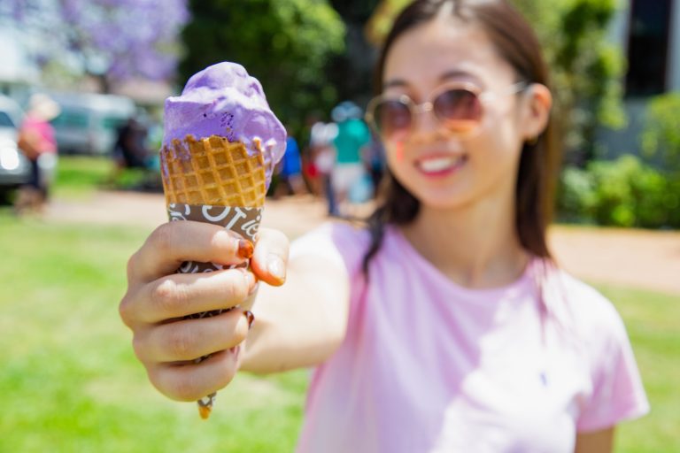 グラフトン名物！紫のアイスクリーム